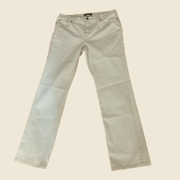 Lauren Ralph Lauren Khaki Jeans Classic 5 Pocket High Rise Straight Legs size 14 - Picture 3 of 9